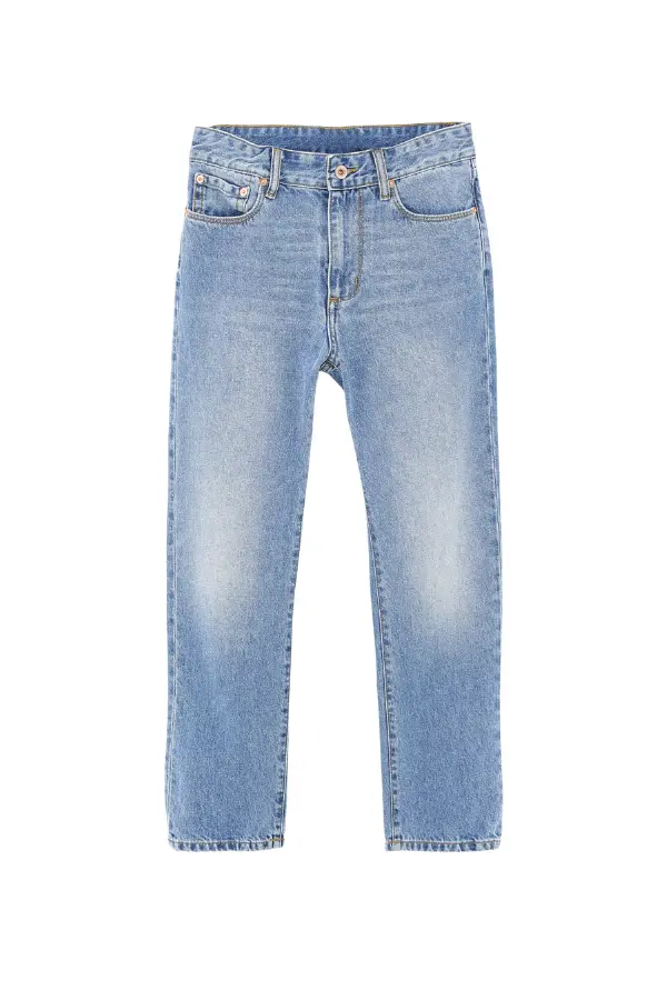 light blue regular jeans